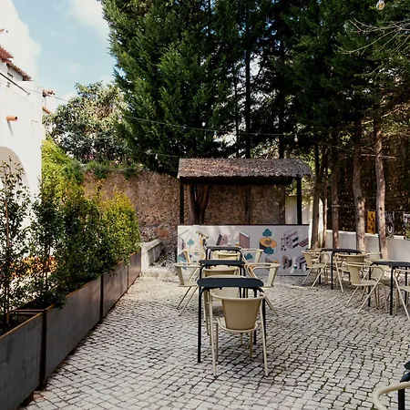 Casa Senhoras Rainhas - Castelo De